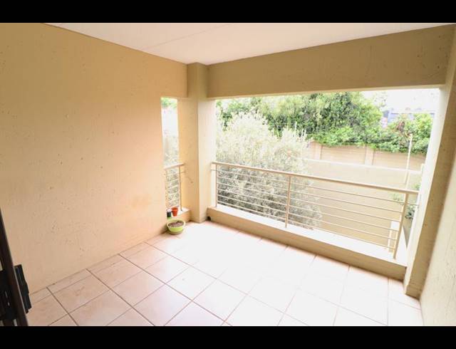 2 BEDROOM PROPERTY TO RENT IN BRYANSTON